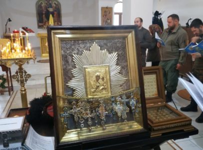 Встреча иконы Божией Матери Избавительница от бед